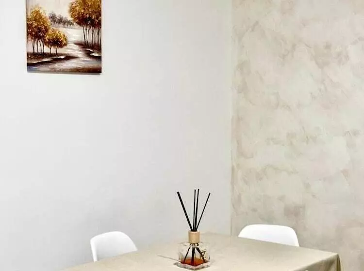 پانسیون Room In B&b   The Staircase   Caltagirone