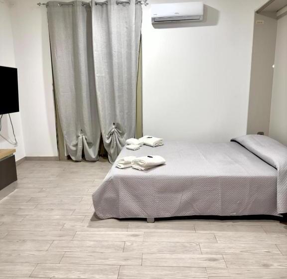 膳宿费 Room In B&b   The Staircase   Caltagirone