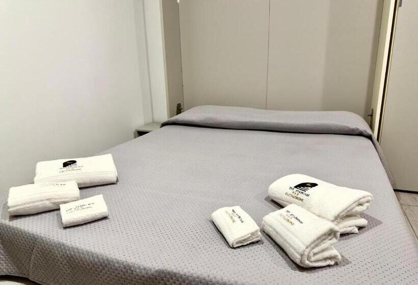 膳宿费 Room In B&b   The Staircase   Caltagirone