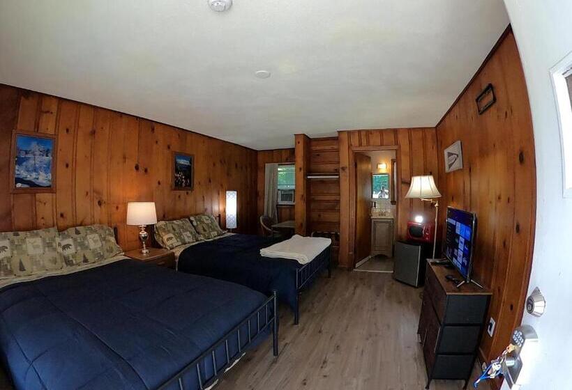 Heart Of The Berkshires Motel