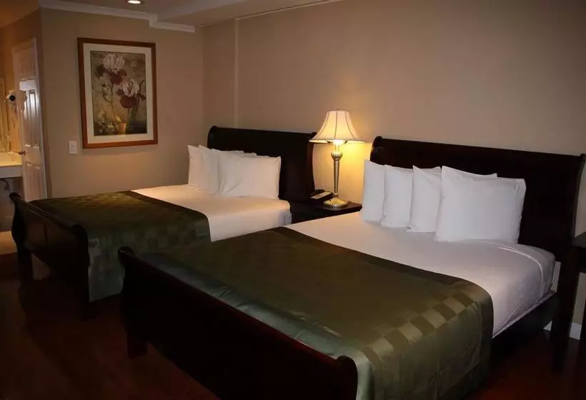 ホテル Ambassador Inn Alhambra