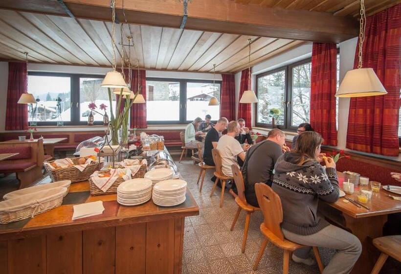 ホテル Bed & Breakfast Der Tiroler