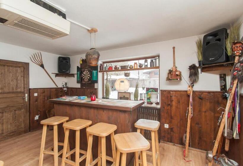 ホテル Bed & Breakfast Der Tiroler