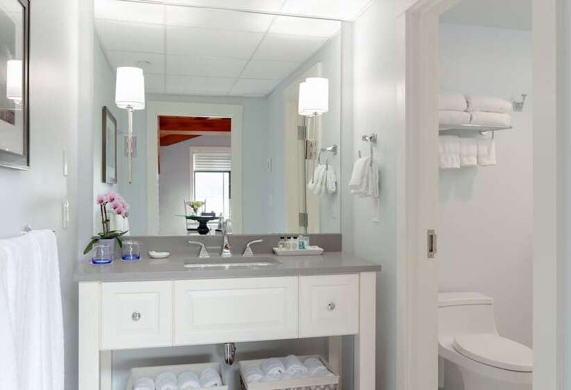 בית מלון כפרי Boston Yacht Haven