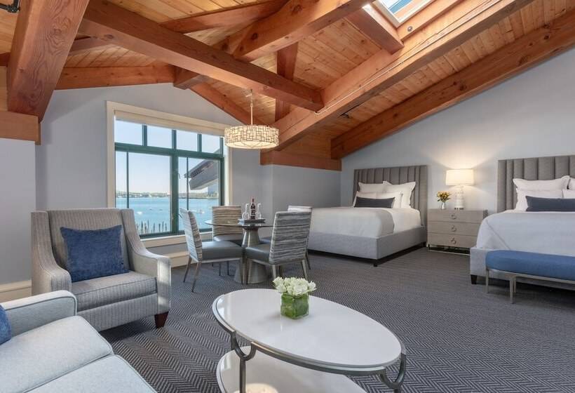 בית מלון כפרי Boston Yacht Haven