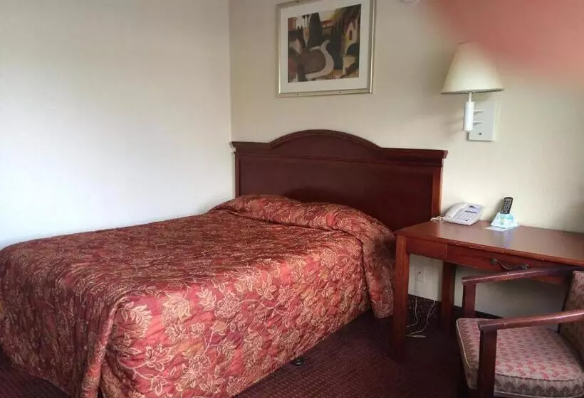 Hotelli Carpet Inn