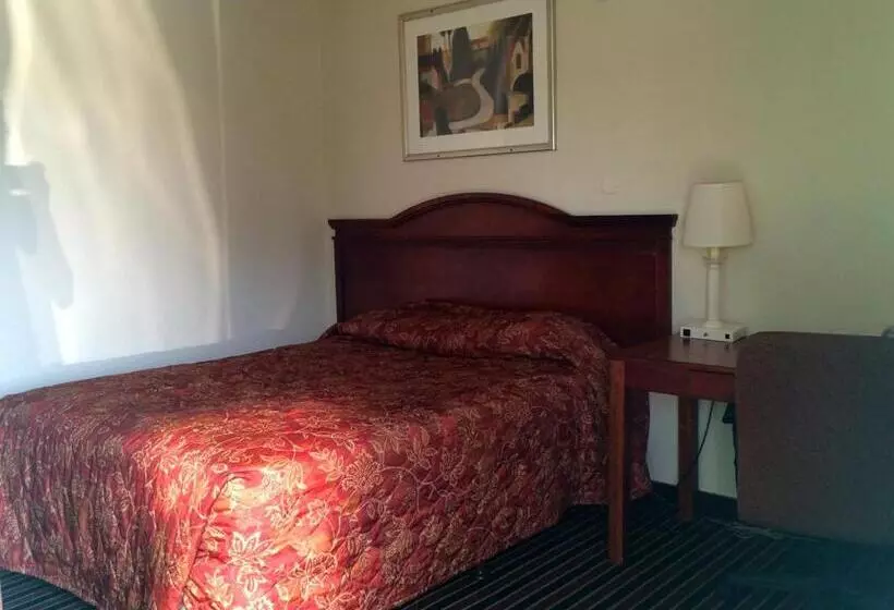 Hotelli Carpet Inn