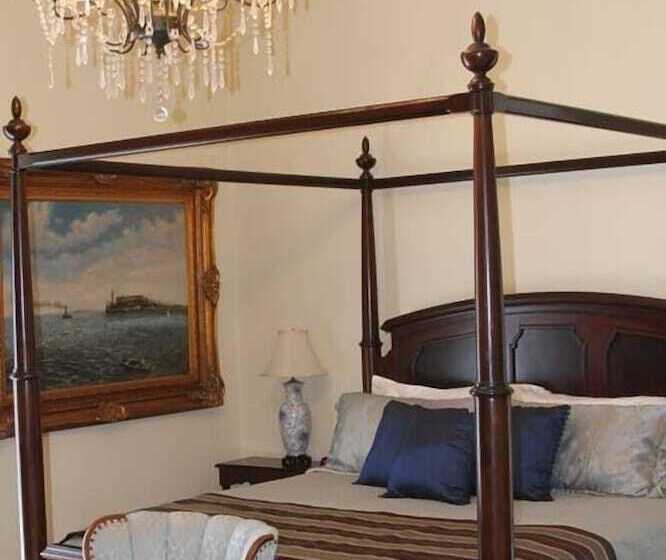 ホテル Dansereau House