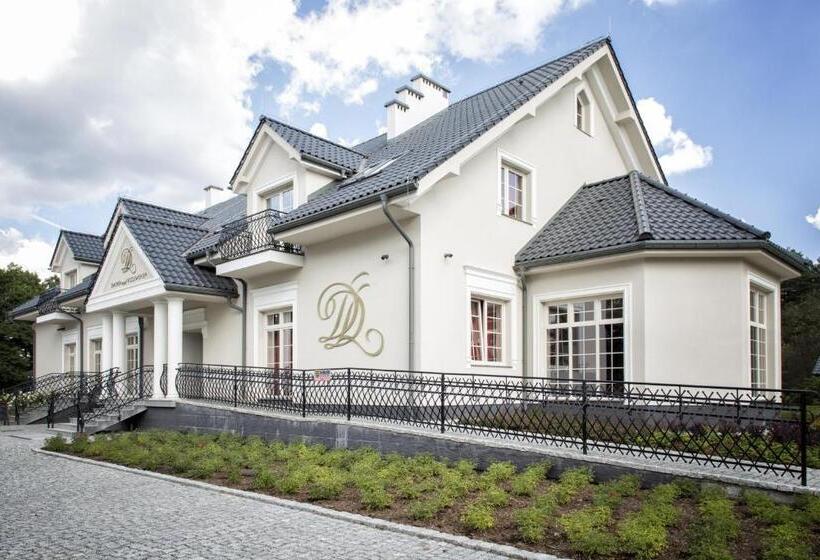 ホテル Dworek Nad Rozlewiskiem