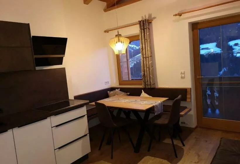 Hotelli Haus Kristall