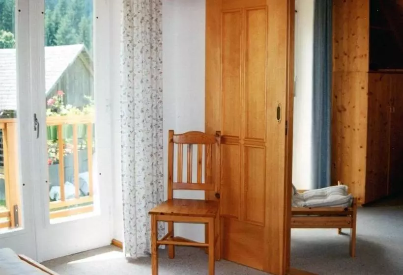 ホテル Haus Zur Klamm