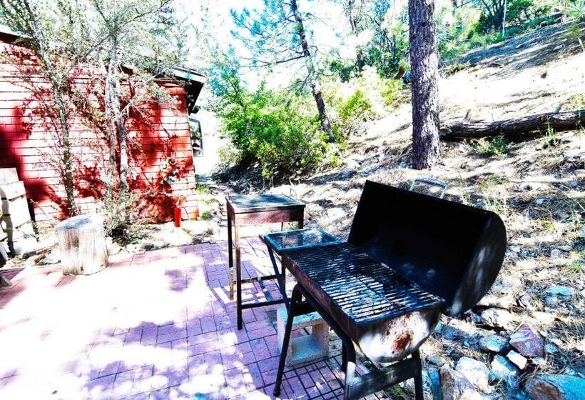 هتل Ith Big Bear Lake Hostel & Retreat Center