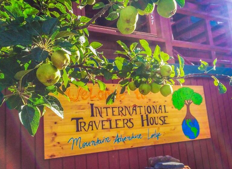 هتل Ith Big Bear Lake Hostel & Retreat Center