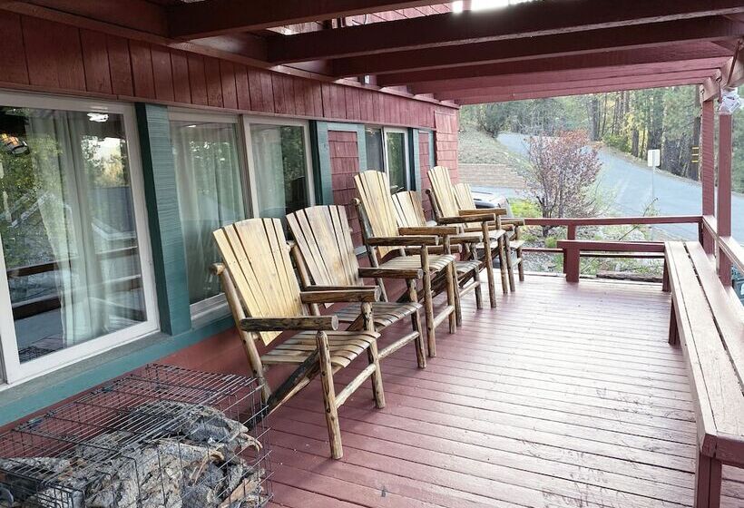 هتل Ith Big Bear Lake Hostel & Retreat Center