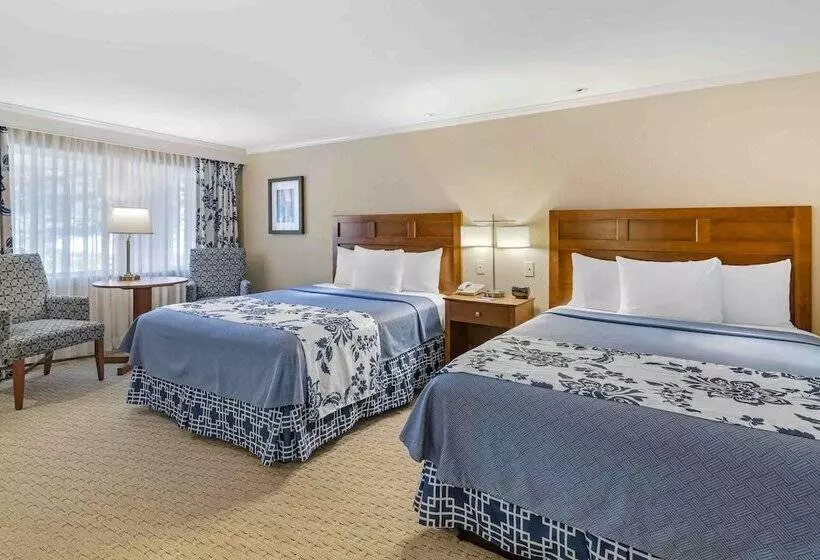Hotelli Juniper Hill Inn
