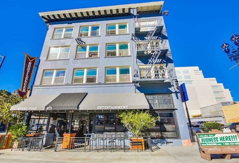 Отель Lucky D S Youth And Traveler S Hostel