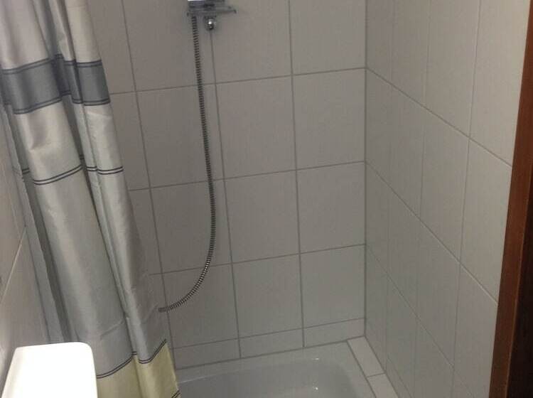 酒店 Mosel Pension Gästehaus Christiane, Brodenbach