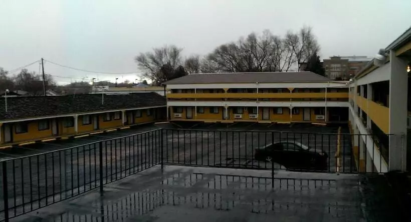 Hotelli Provo Inn & Suites Provo