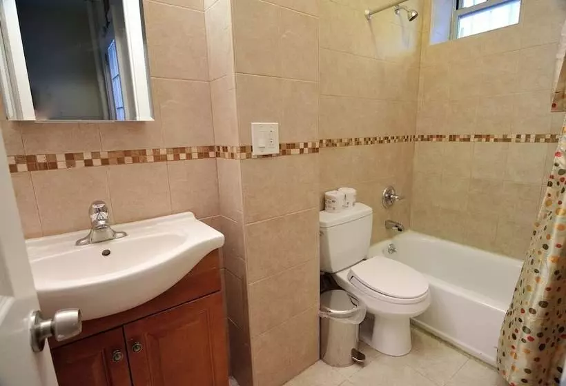 هتل Rostel Hostel