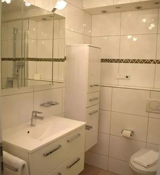 ホテル Schloss Kirchham Appartement & Wellnessanlage