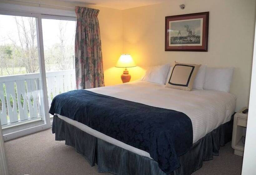 فندق The Beach Rose Inn