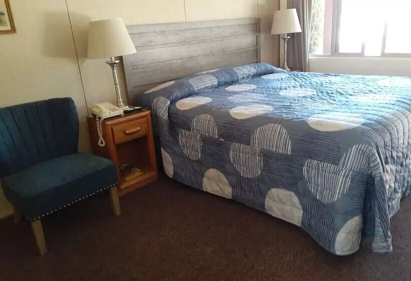 Melody Ranch Motel