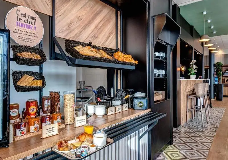 B&B Hotel Massieux Genay
