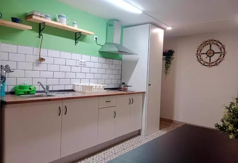 Aamiaismajoitus (B&B) Private Room Service   Grupo Rh Santander