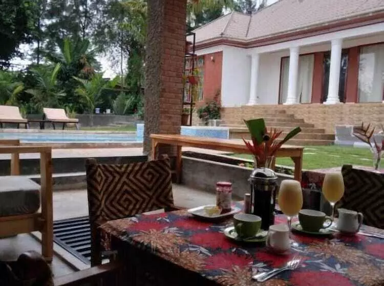 Aamiaismajoitus (B&B) Sprunger Avenue   Tulia Homes