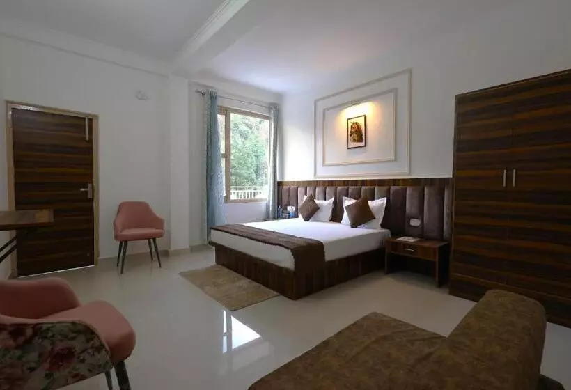 Chopta House Hotel And Restaurant