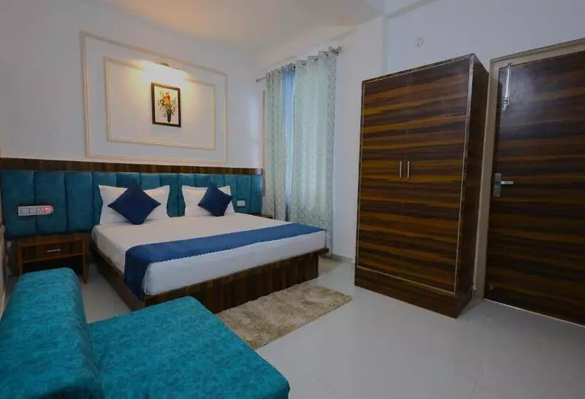 Chopta House Hotel And Restaurant