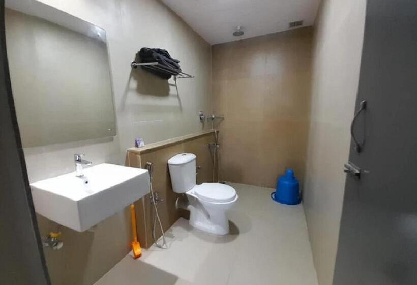 호텔 Grey Stone Shelter