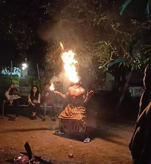 ホテル Renewed Jadeshwar Farm Resort
