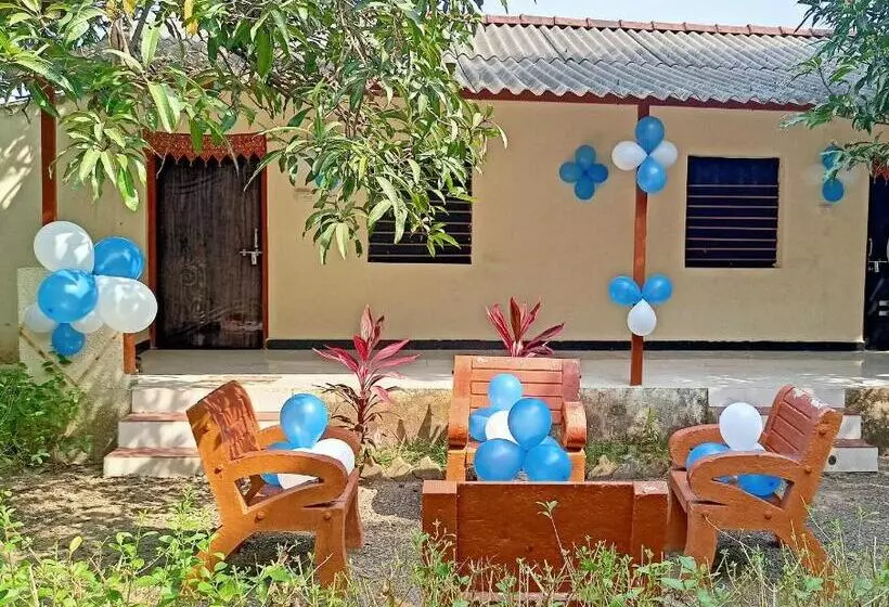 ホテル Renewed Jadeshwar Farm Resort