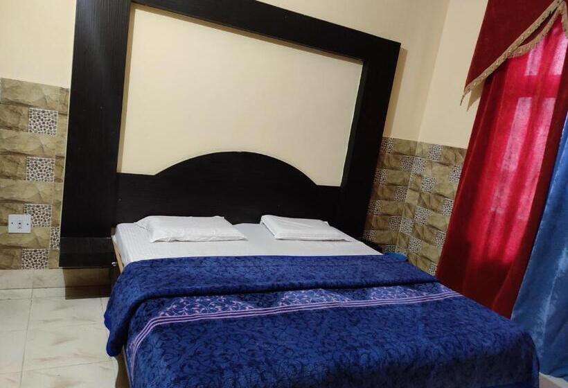 Hotell Krishna Deluxe