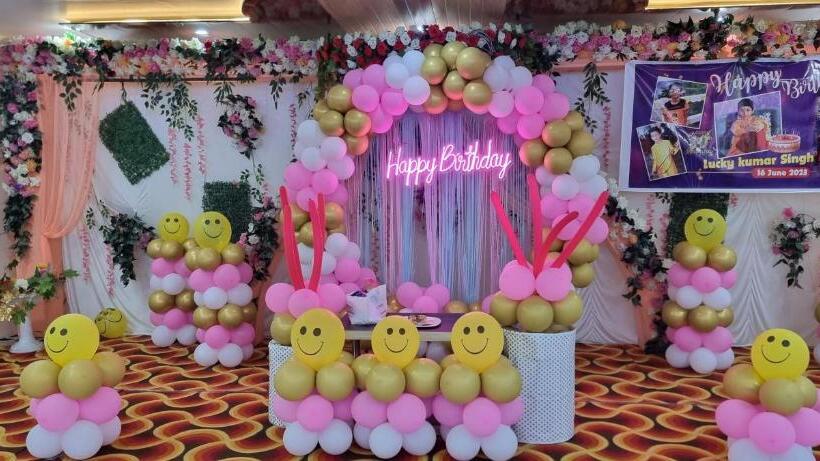 Hotel Maharaja Resort And