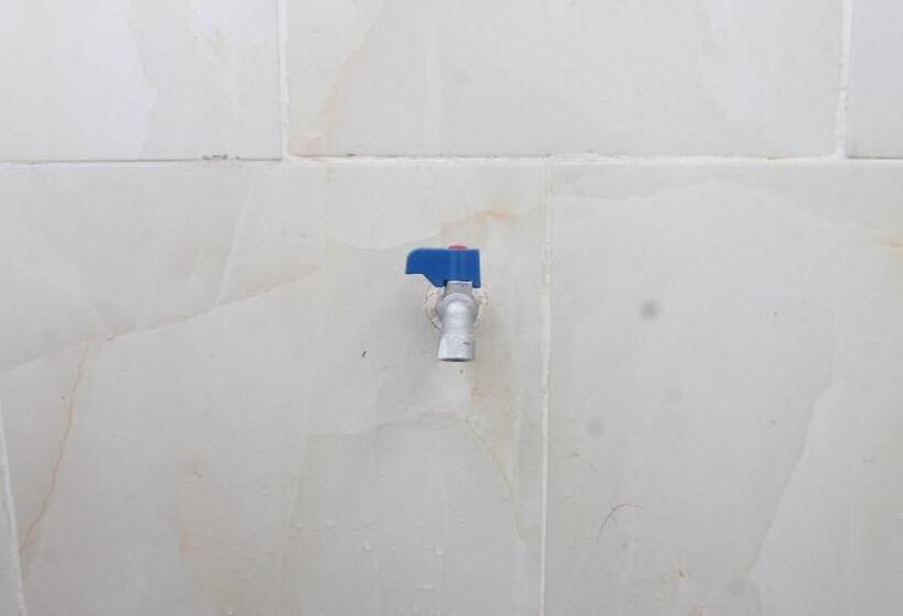 בית מלון כפרי Oyo Life 93125 Kos Bale Lumbung Syariah