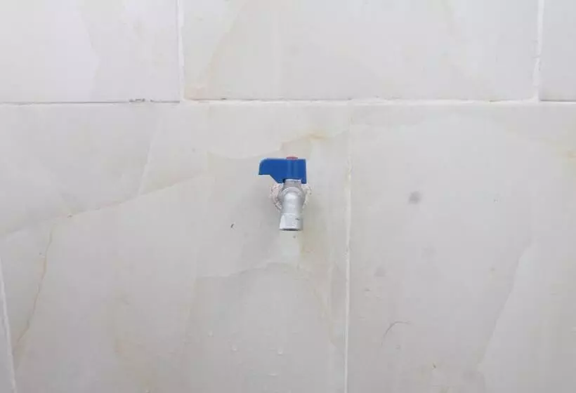 ホテル Oyo Life 93125 Kos Bale Lumbung Syariah