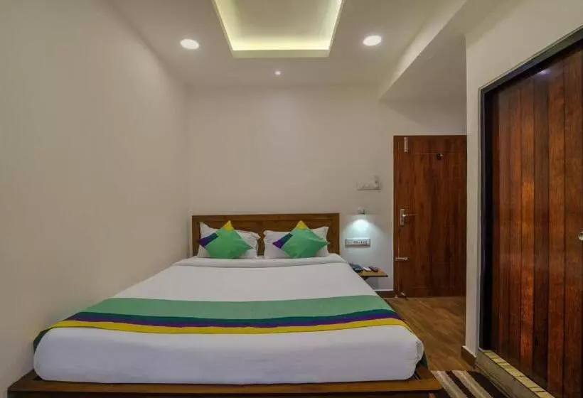 Hotelli Treebo Park Palace