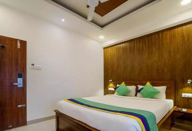 Hotelli Treebo Park Palace