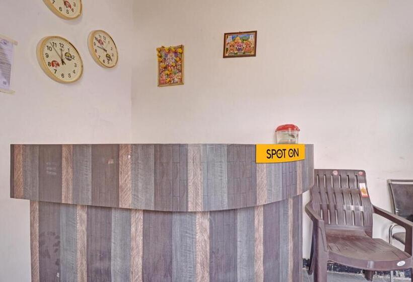 فندق Spot On Vkg Lodge