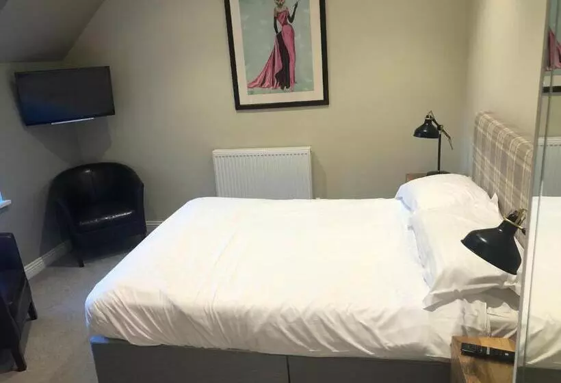 Hotelli The Fox Hall Inn