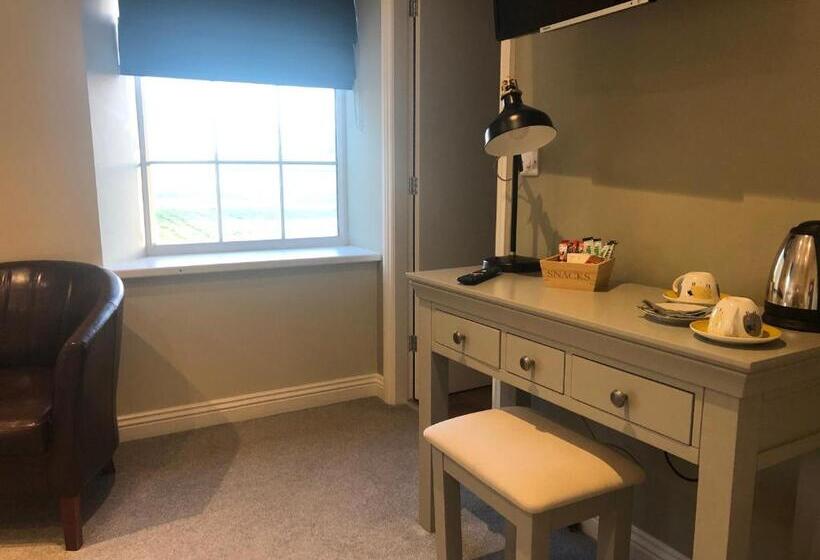 酒店 The Fox Hall Inn