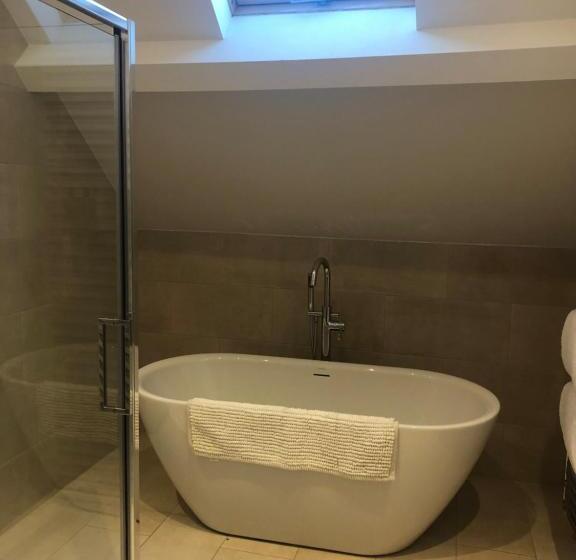 酒店 The Fox Hall Inn