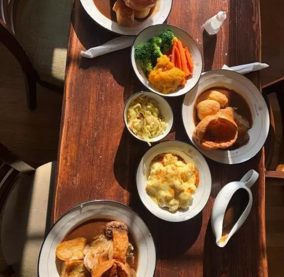 Hotelli The Fox Hall Inn
