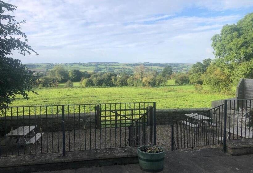 酒店 The Fox Hall Inn