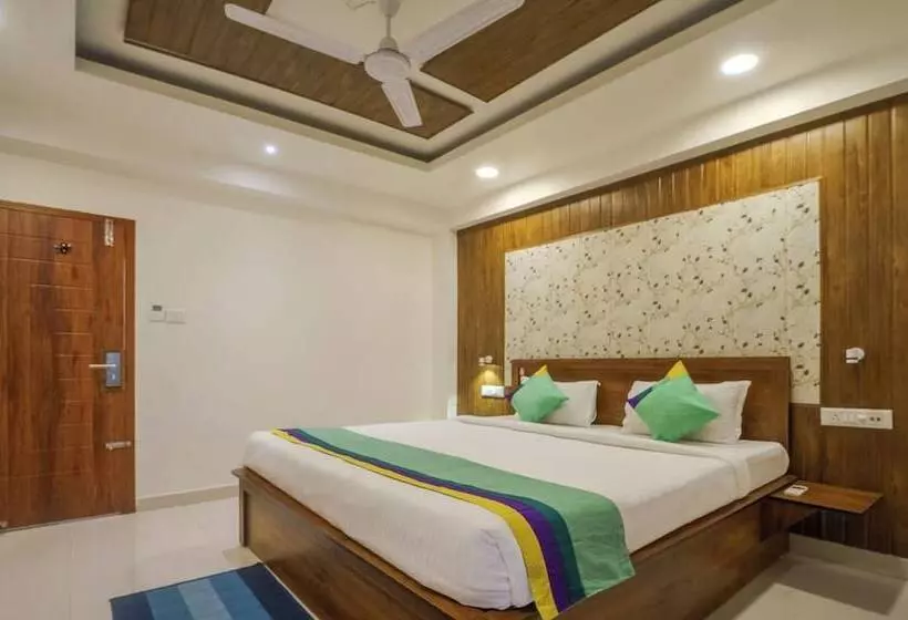Hotelli Treebo Park Palace