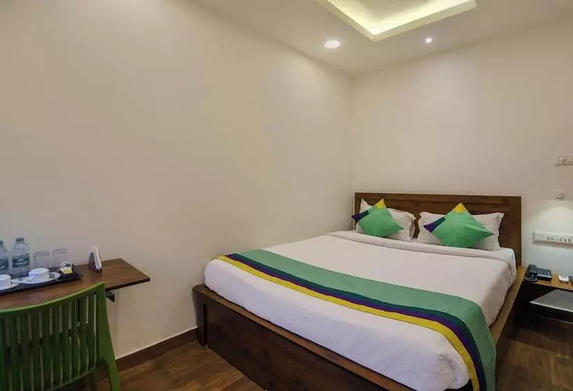 Hotelli Treebo Park Palace