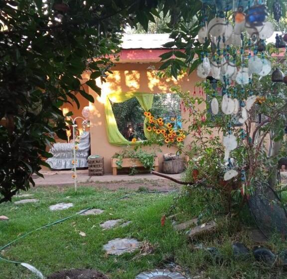 پانسیون Hostal¤ Familiar¤