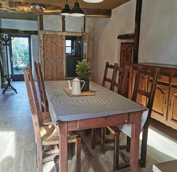 بنسيون Les Toits De Miramont